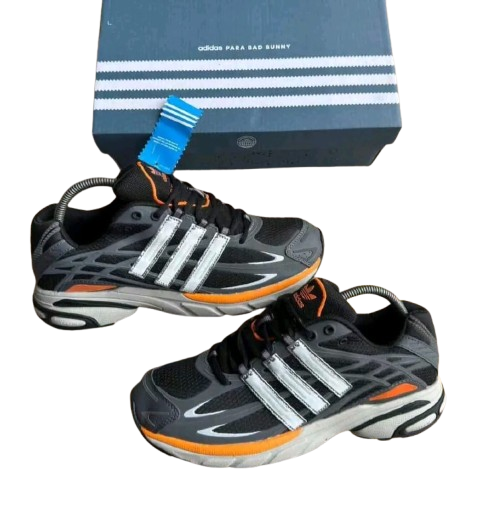 Adidas ADISTAR Cushion